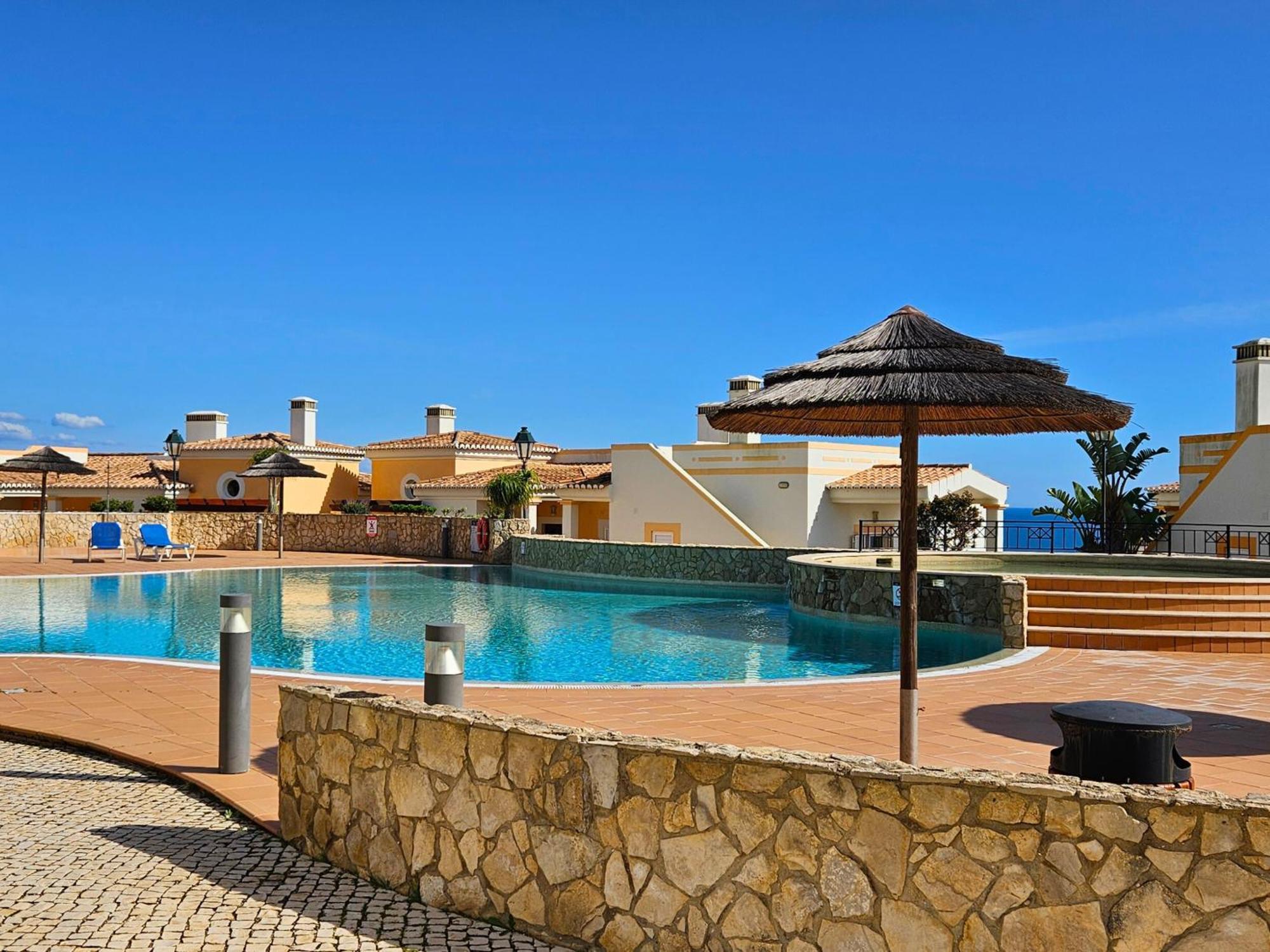 The View - Santo Antonio Villas, Golf & Spa Salema Εξωτερικό φωτογραφία