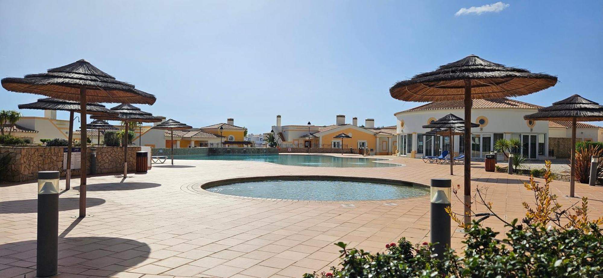 The View - Santo Antonio Villas, Golf & Spa Salema Δωμάτιο φωτογραφία