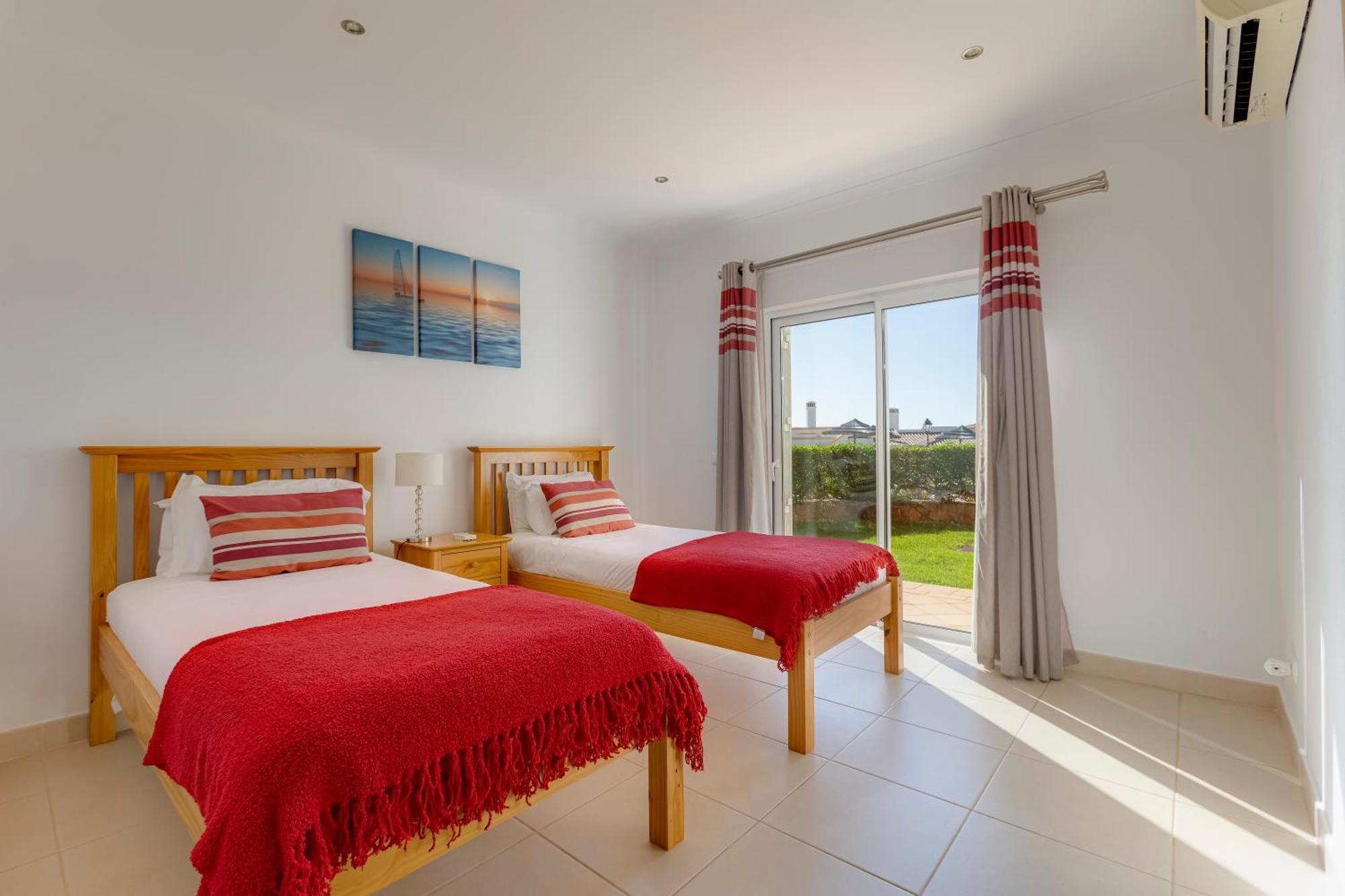 The View - Santo Antonio Villas, Golf & Spa Salema Εξωτερικό φωτογραφία